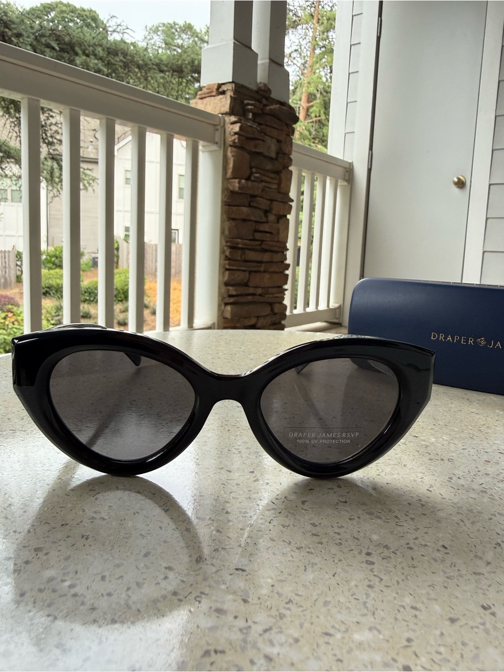 Draper James RSVP Women’s Black Cat-Eye Sunglasses DJ9019 - Picture 10 of 10